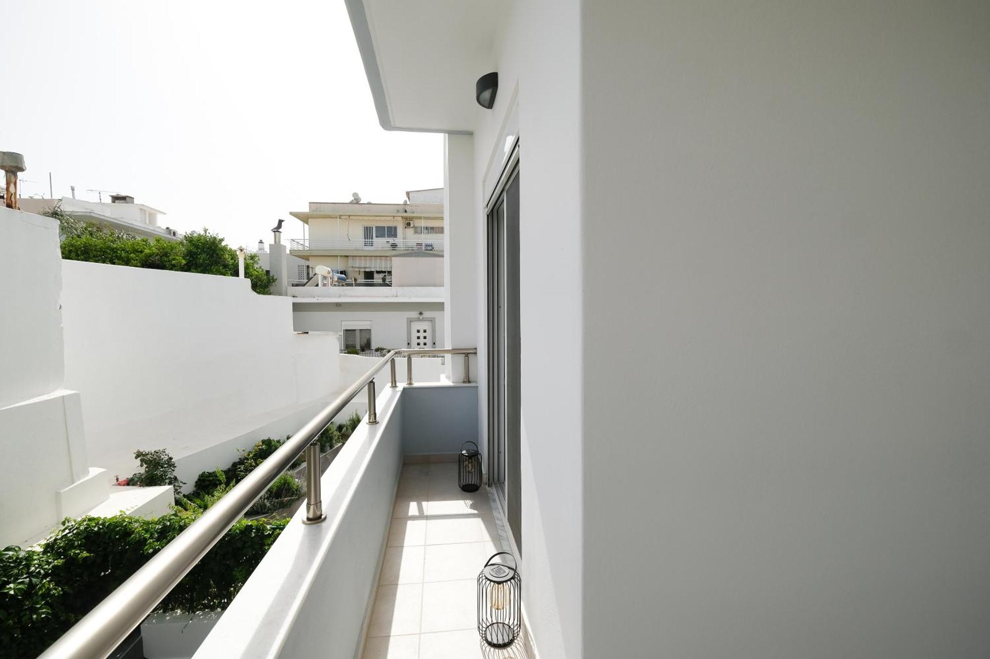 Rhodes Retreat: Modern Comfort In Serene Luxury Rhodes City Bagian luar foto