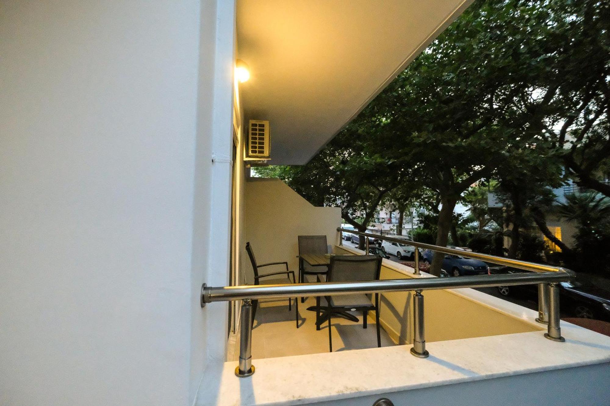 Rhodes Retreat: Modern Comfort In Serene Luxury Rhodes City Bagian luar foto